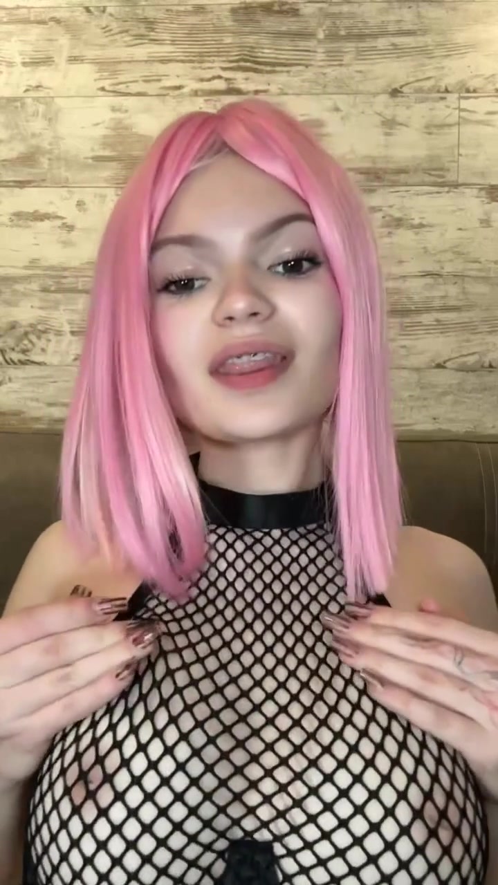 Rilezrile Teasing and Solo Petite Small Tits sex