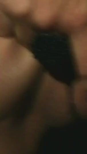 Daring Sex : Pussy Fingering and Black Booty porn