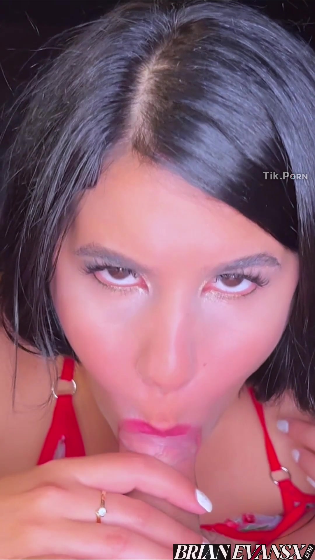 Busty latina Amanda Rabbit eats the eggss and sausage for breakfast of Brian Evansx | Tik.Porn (1)