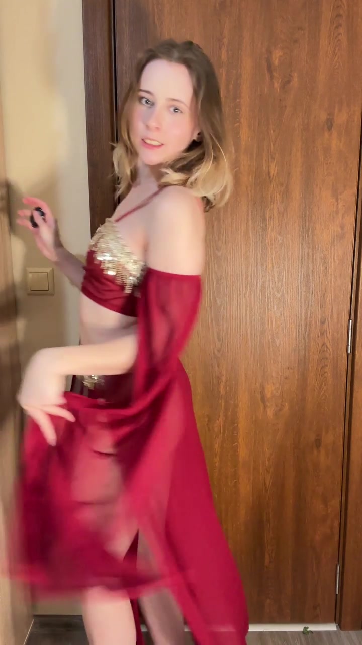MilaPixie Striptease and Brunette Sexy Solo porno