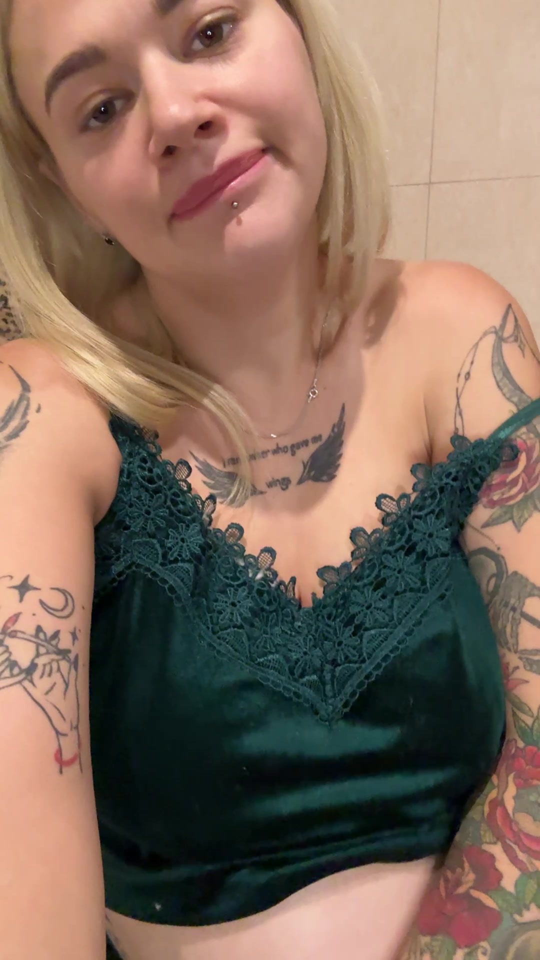 Mila_Shake Teasing and Latina Blonde free hot xxx
